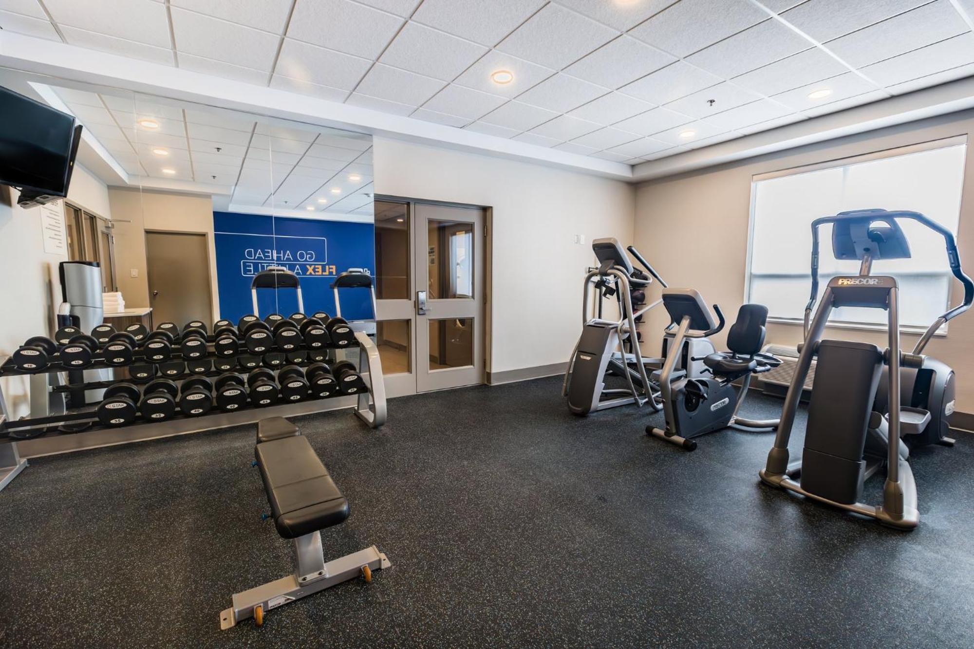 Holiday Inn Express Toronto-North York By Ihg Экстерьер фото