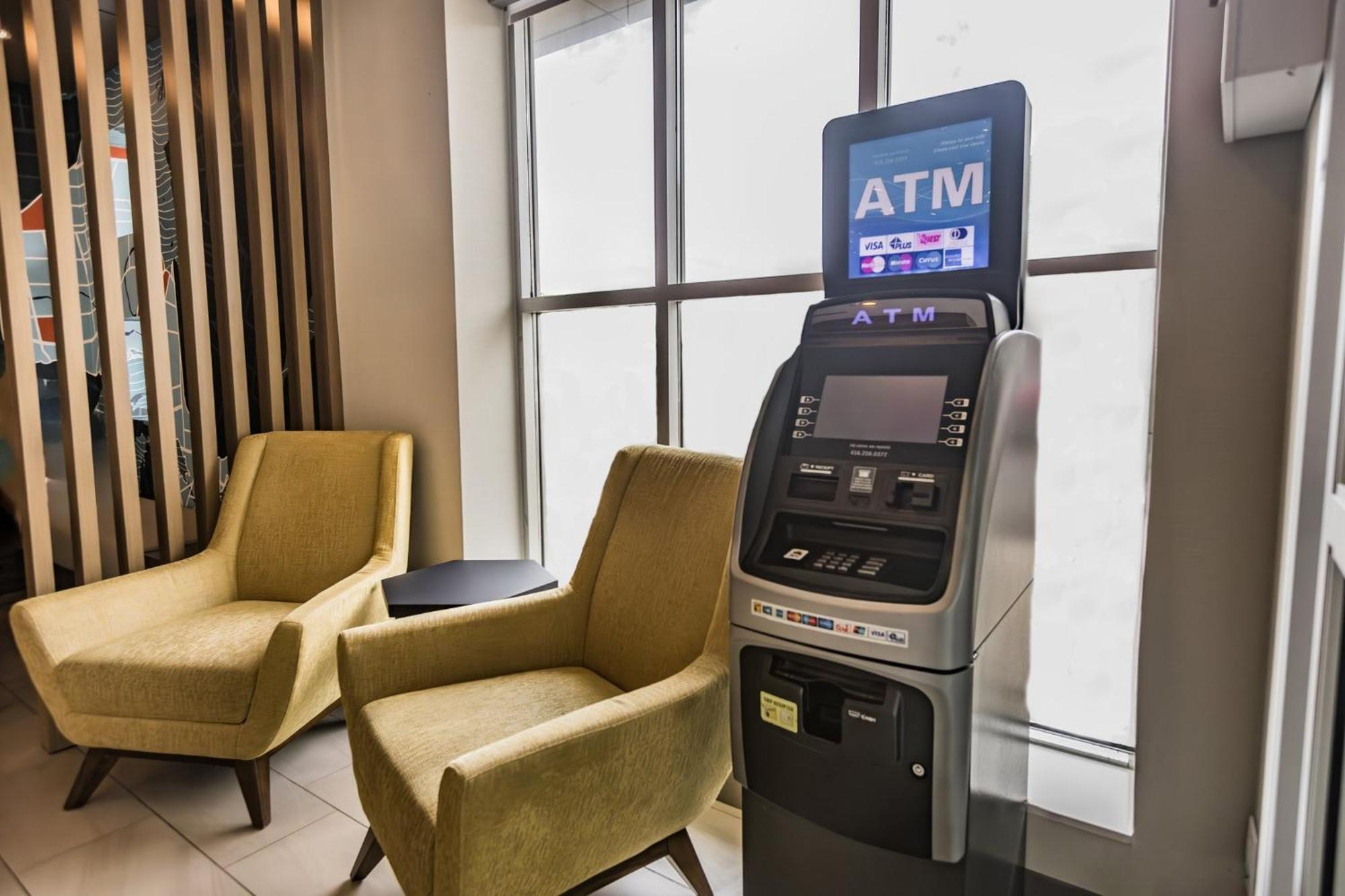 Holiday Inn Express Toronto-North York By Ihg Экстерьер фото